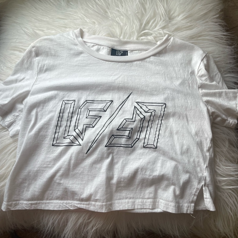 LF white top